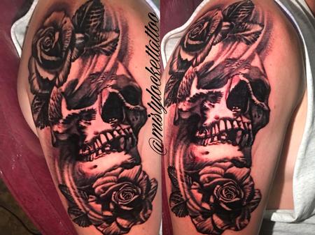 Tattoos - Black and grey skull and roses - 132212